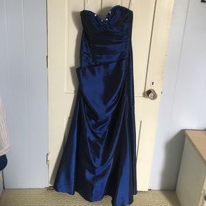Mermaid style prom dress